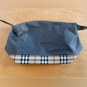 Burberrys Fragrance bag